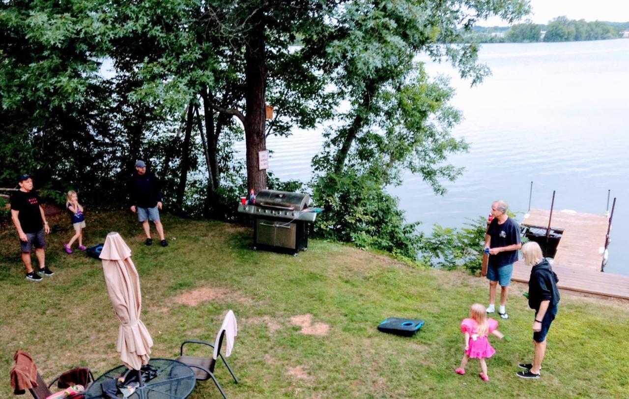 Curriers Lakeview Lodge Rice Lake Экстерьер фото